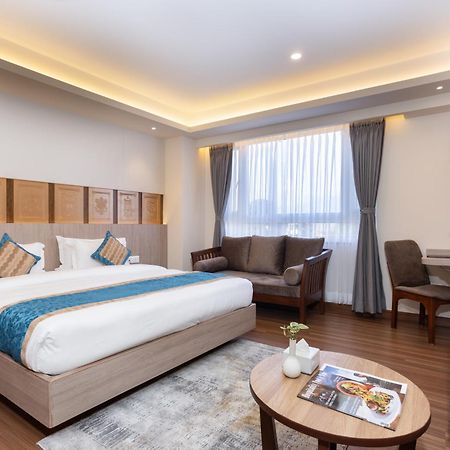 Shuvatara Suites & Spa, Thamel Катманду Экстерьер фото