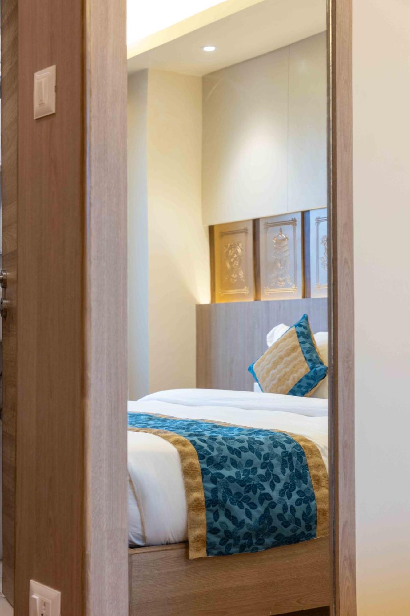 Shuvatara Suites & Spa, Thamel Катманду Экстерьер фото